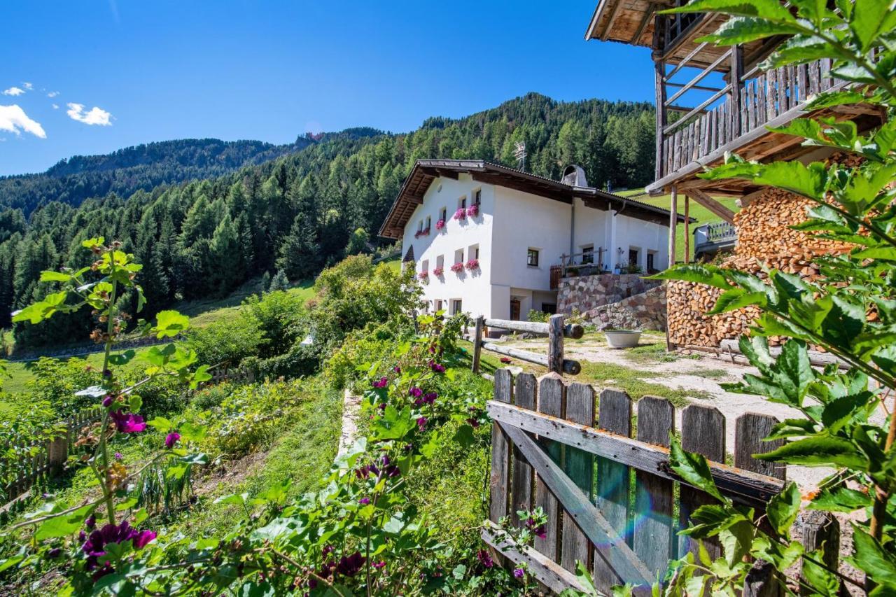 Agriturismo Apartments Tuene Ortisei Exterior foto