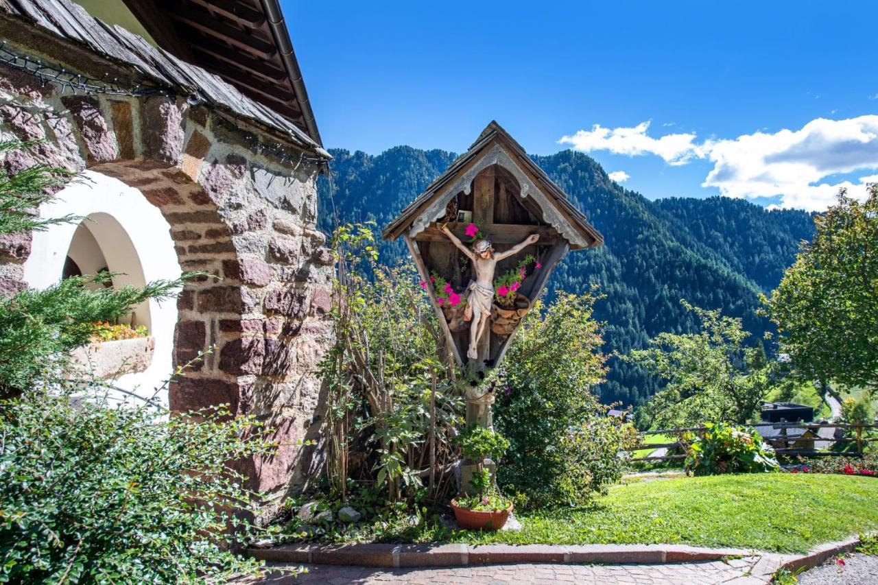 Agriturismo Apartments Tuene Ortisei Exterior foto